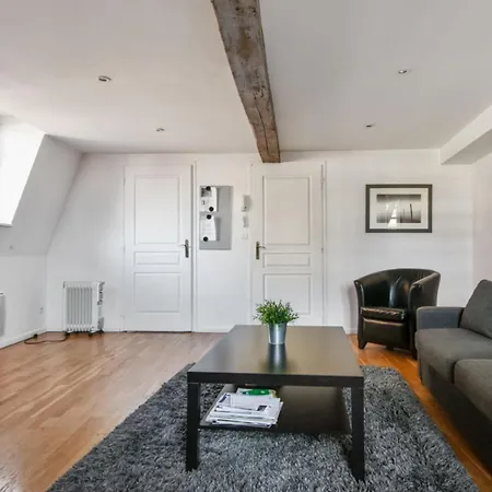 Charming Flat At The Heart Of Old - Welkeys * Lille
